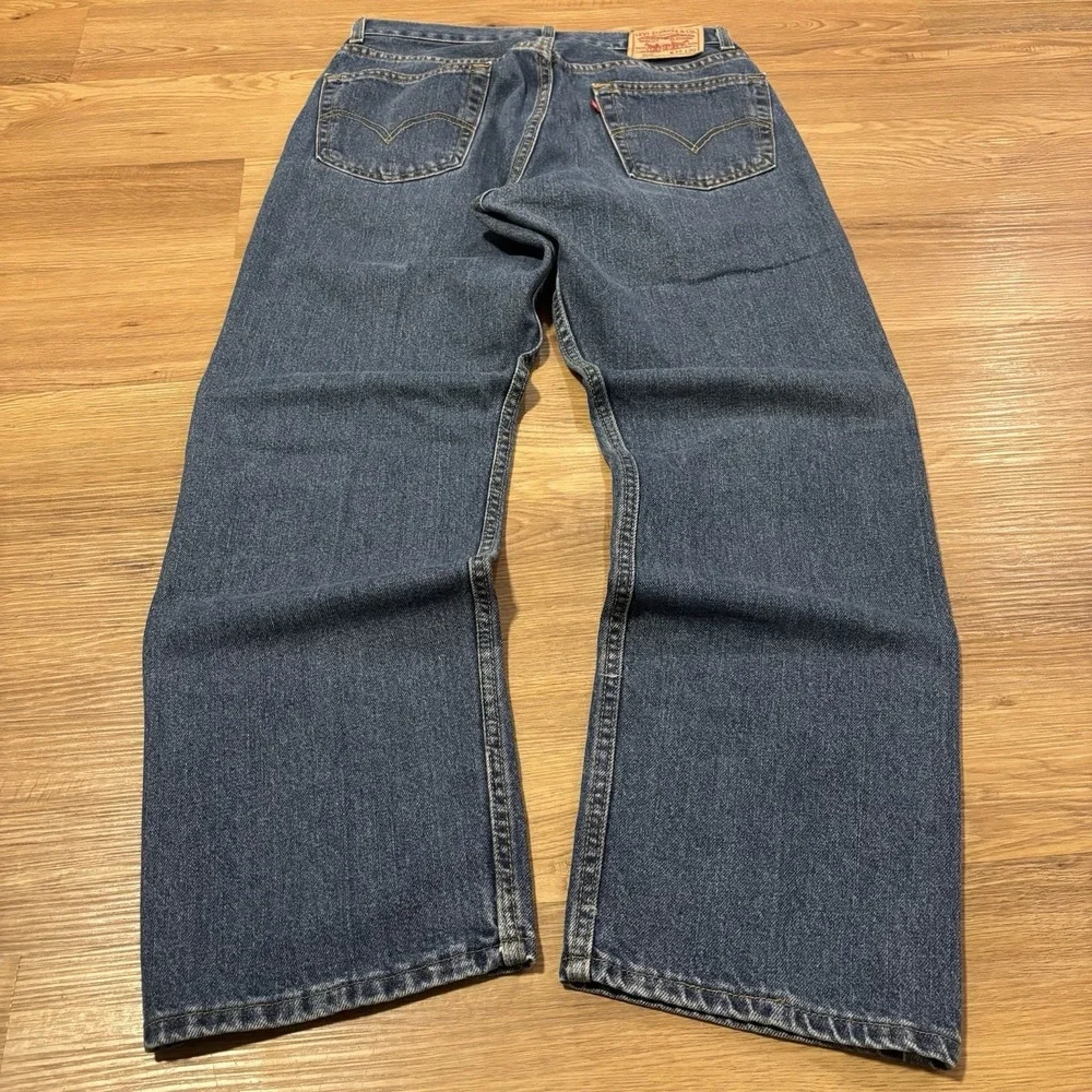 Vintage Levi's 505 Jeans 34x30 (Fits 32x30) Blue‎ Denim Medium Wash Relaxed Y2K